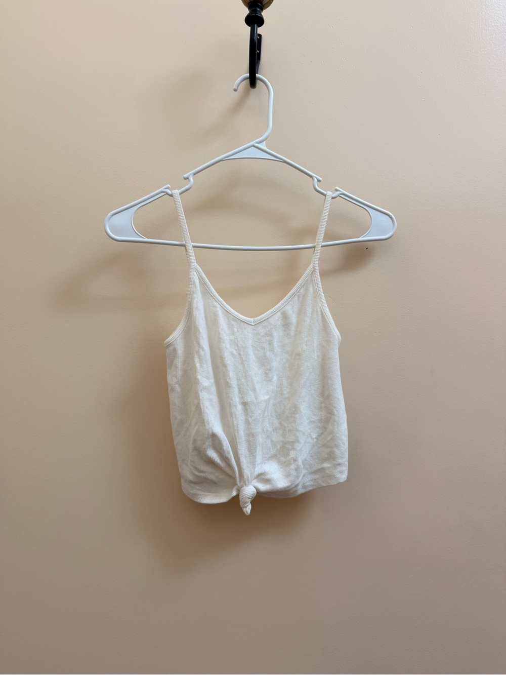 Me to We Cream Tie-Knot Spaghetti Strap Camisole
